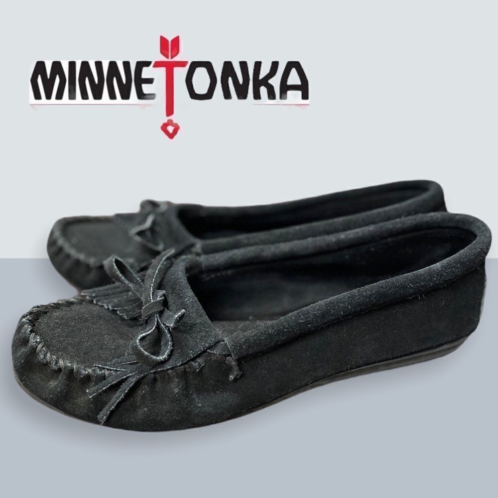 Minnetonka Women's Black Suede Leather Moccasins 8